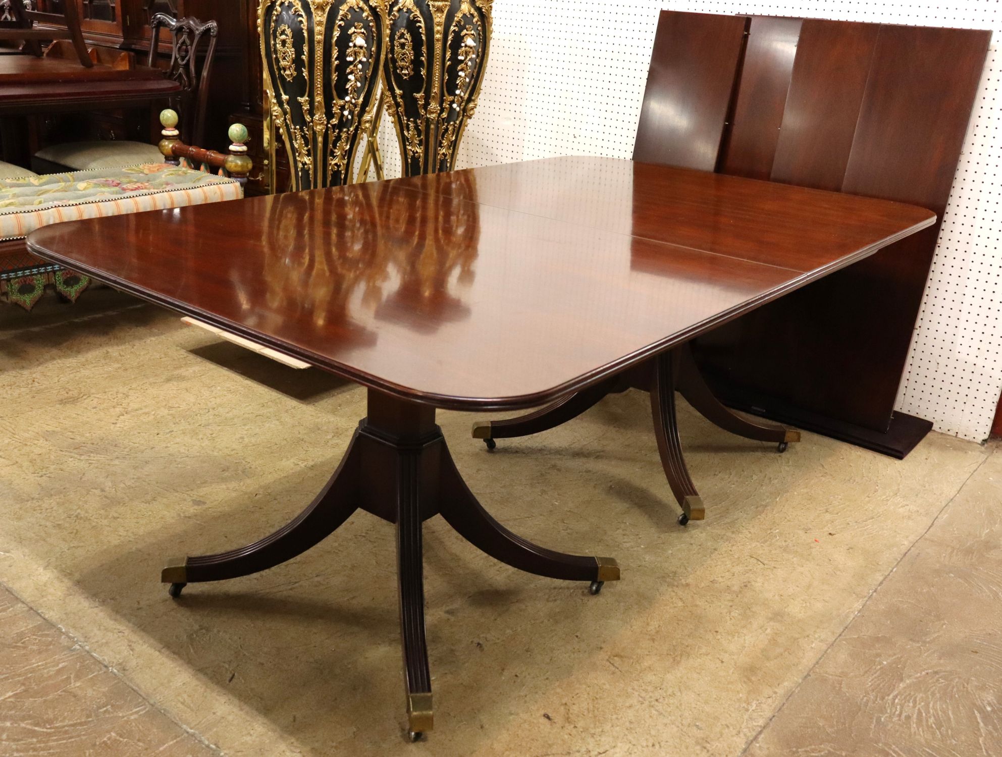 Kindel Irish Georgian Mahogany 48" Dining Table