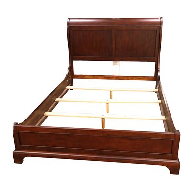Hoa Binh Co. Queen Mahogany Sleigh Bed 52"h. Traditional HOA Binh Co. low profile mahogany 