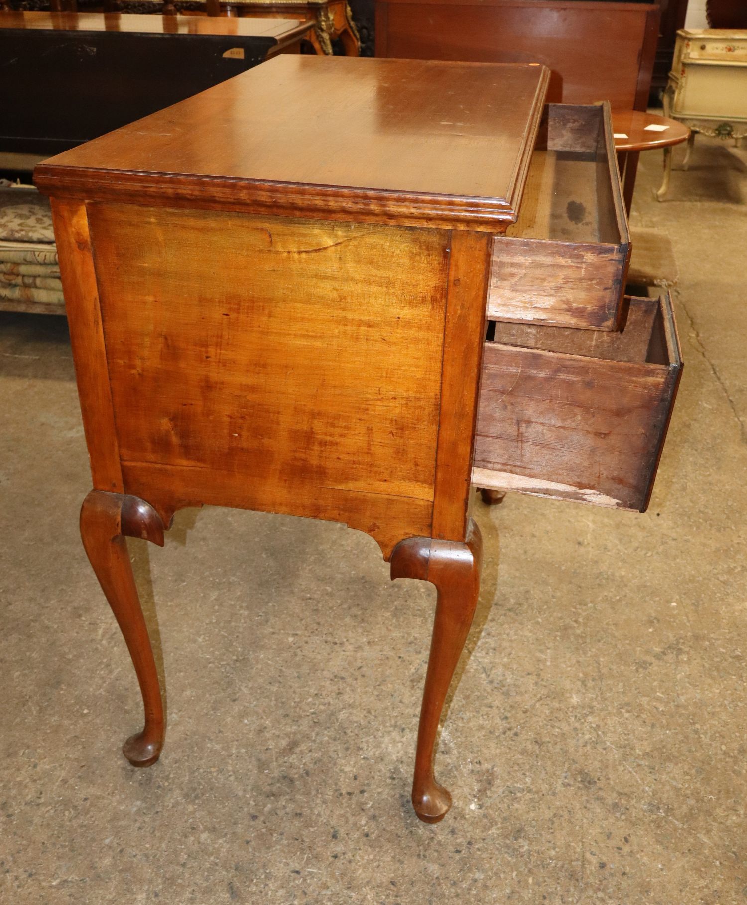 QA Shell Carved Mahogany Lowboy Circa. 1780-1820's