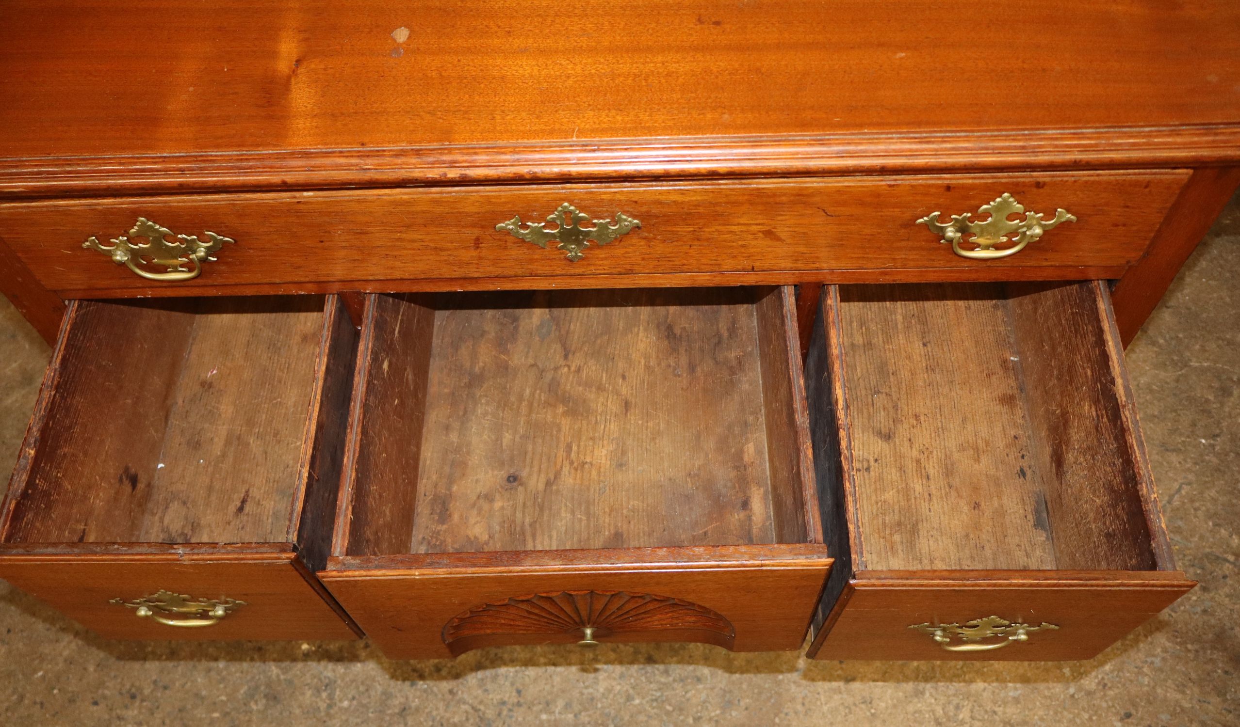 QA Shell Carved Mahogany Lowboy Circa. 1780-1820's