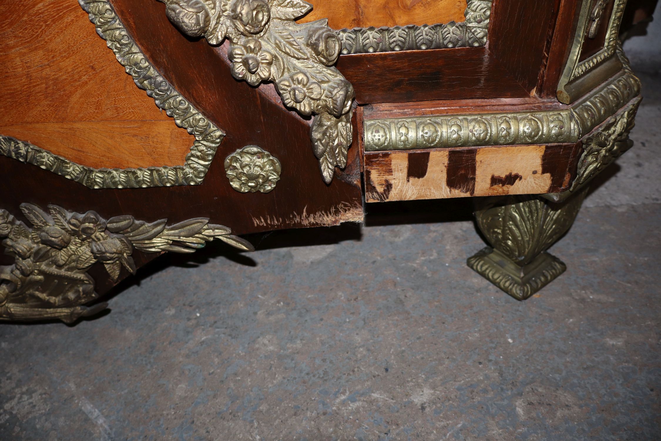 French Bronze Rosewood Burl Marble 3-Dr Commode