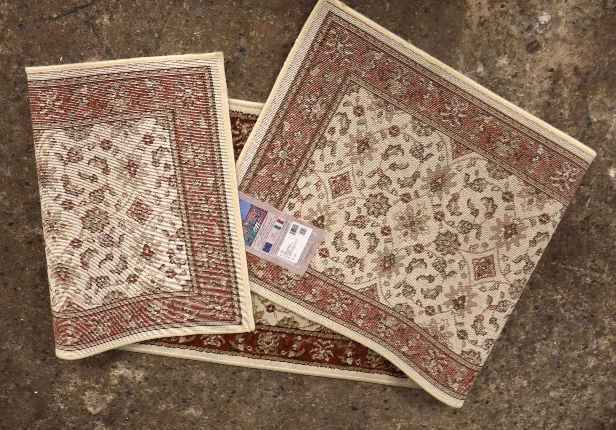 Italian Vienna Polypropylene Runner Rug Ivory 2x8