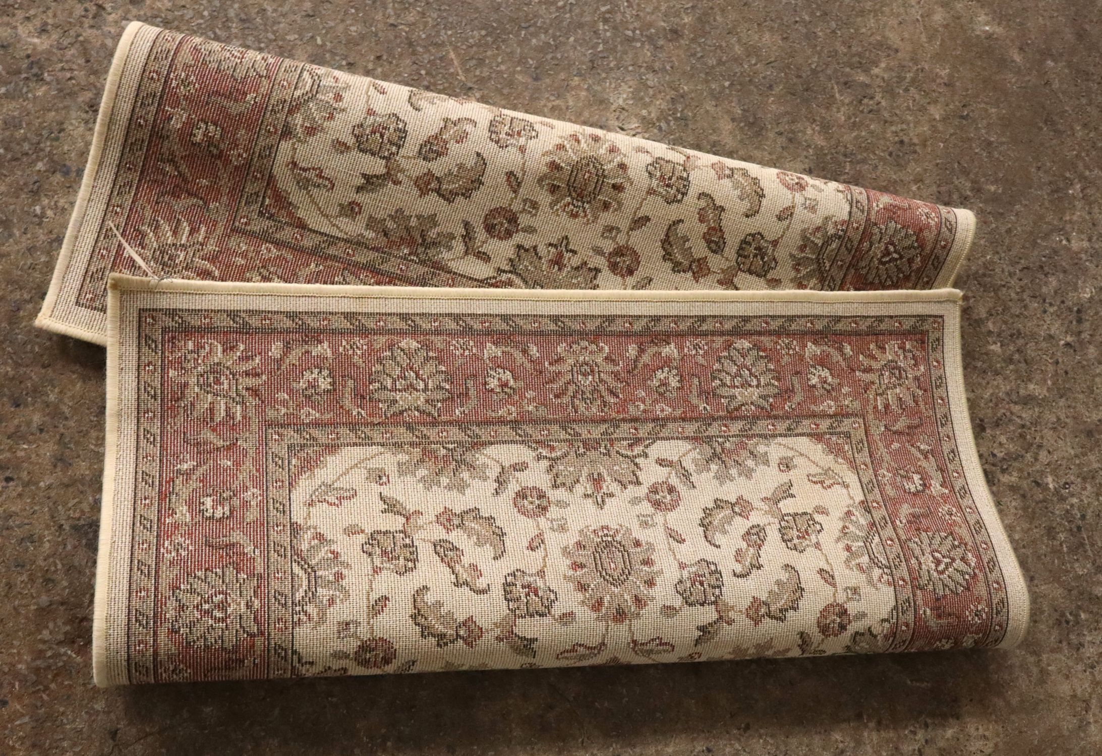 Italian Vienna Polypropylene Accent Rug Cream 3x5