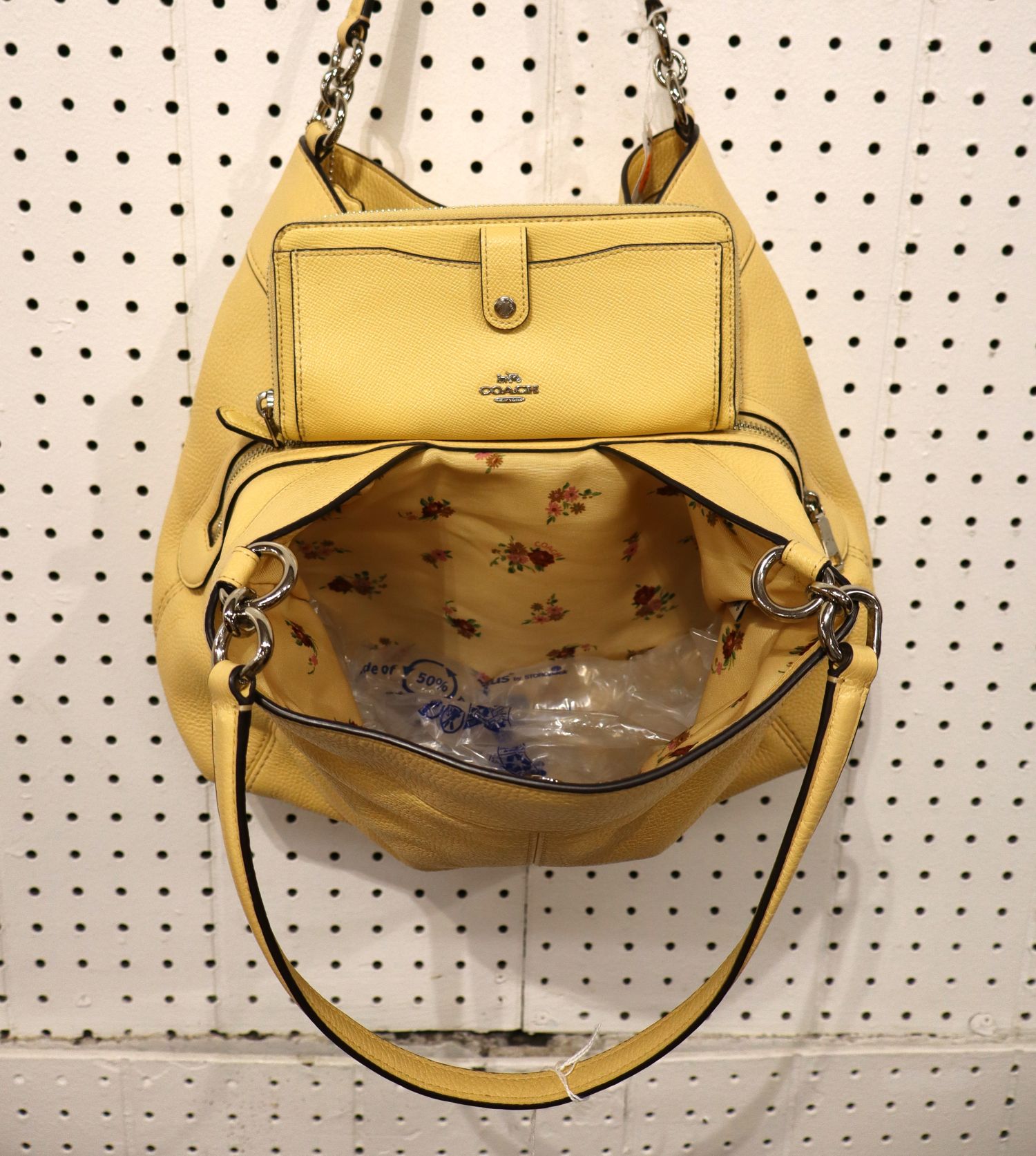 Vintage Coach purse with wallet in good condition