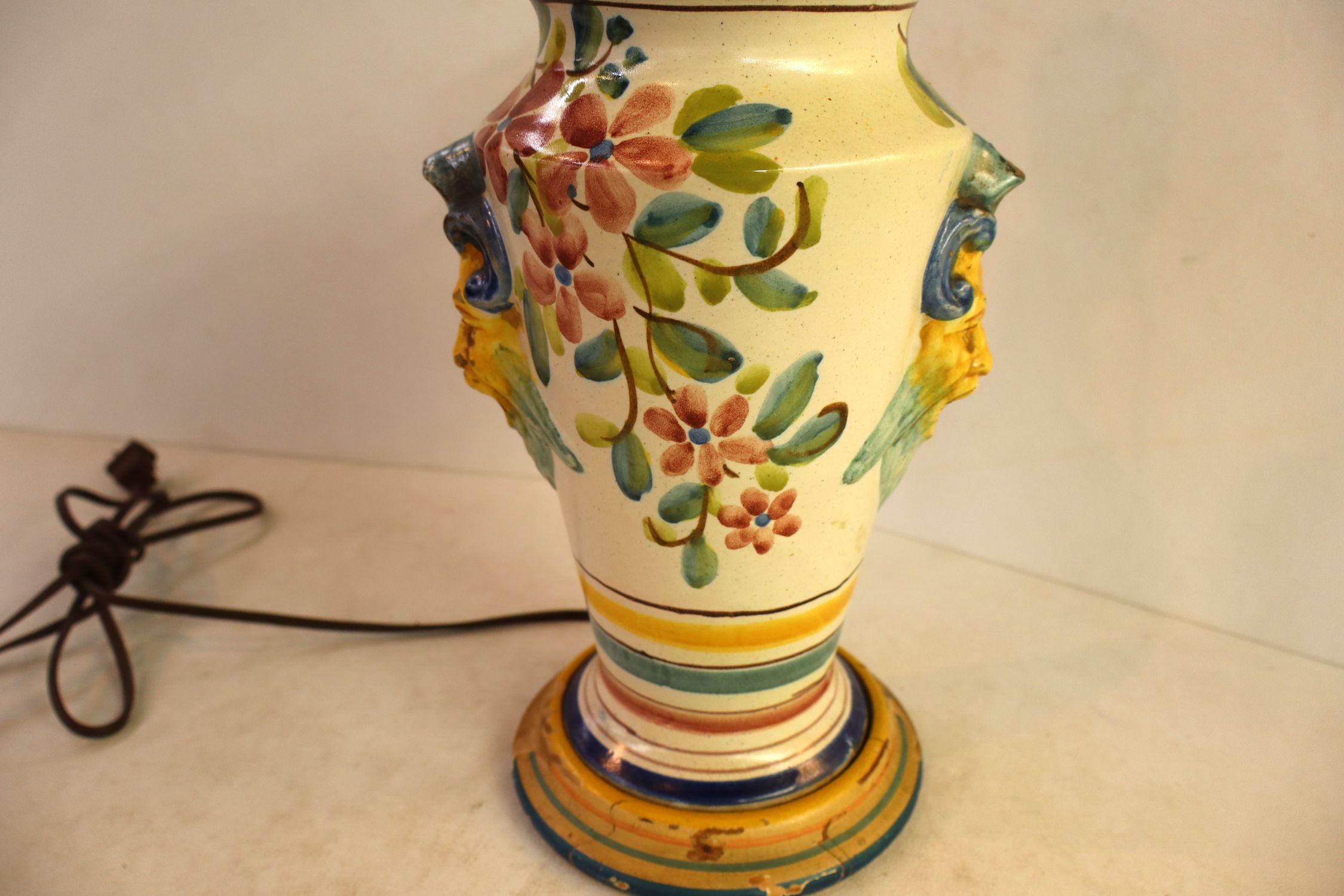 Italian paint decorated table lamp