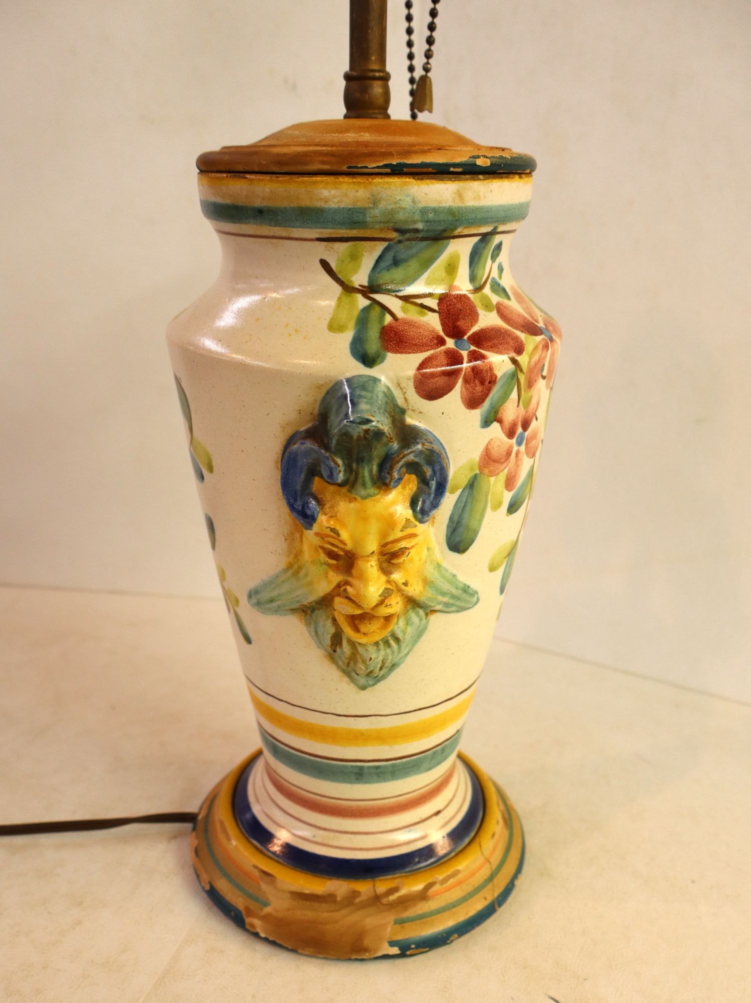 Italian paint decorated table lamp