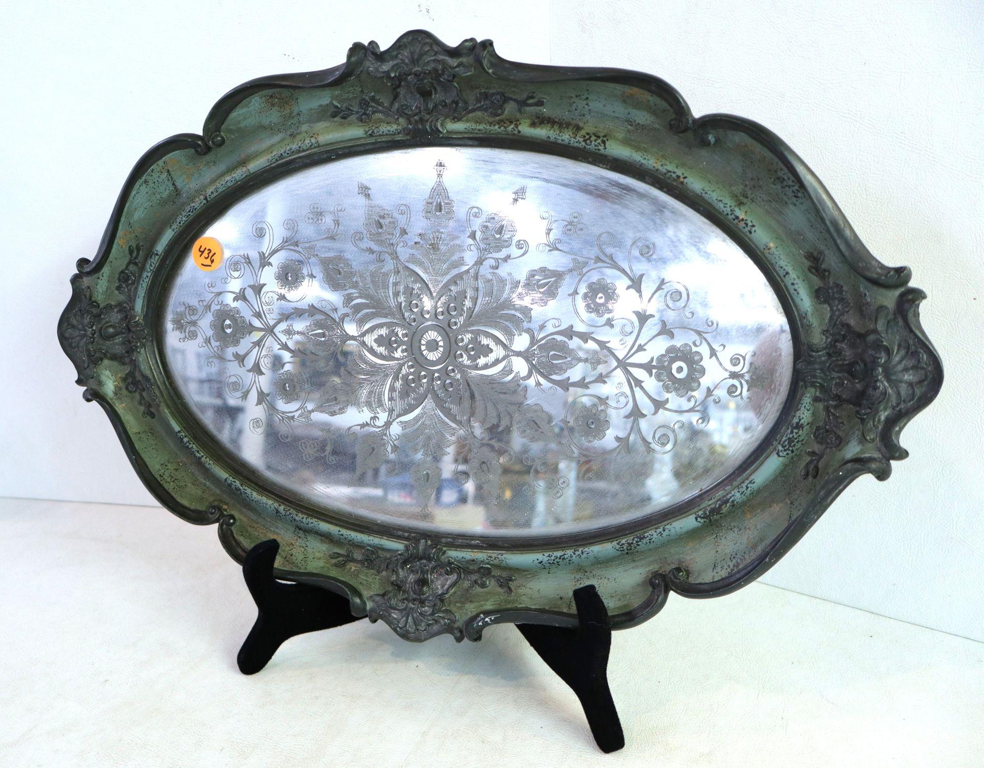 Antique style Italian dresser top mirrored tray