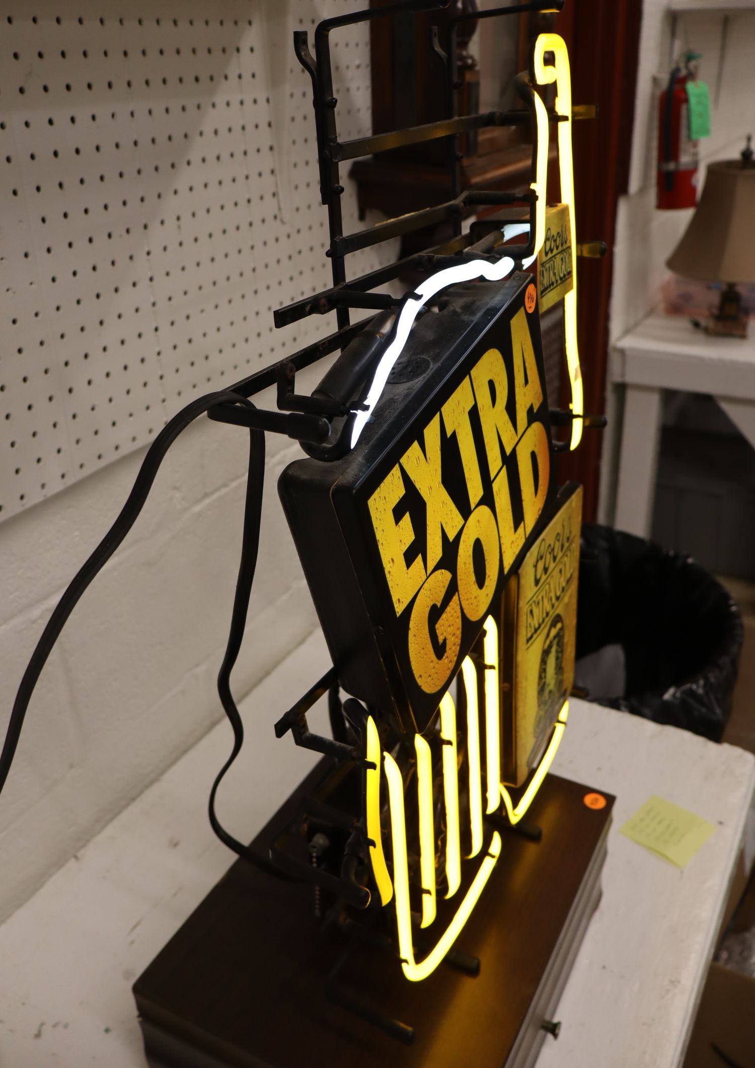 Vintage Coors Extra Gold Neon Beer Bar Sign Working