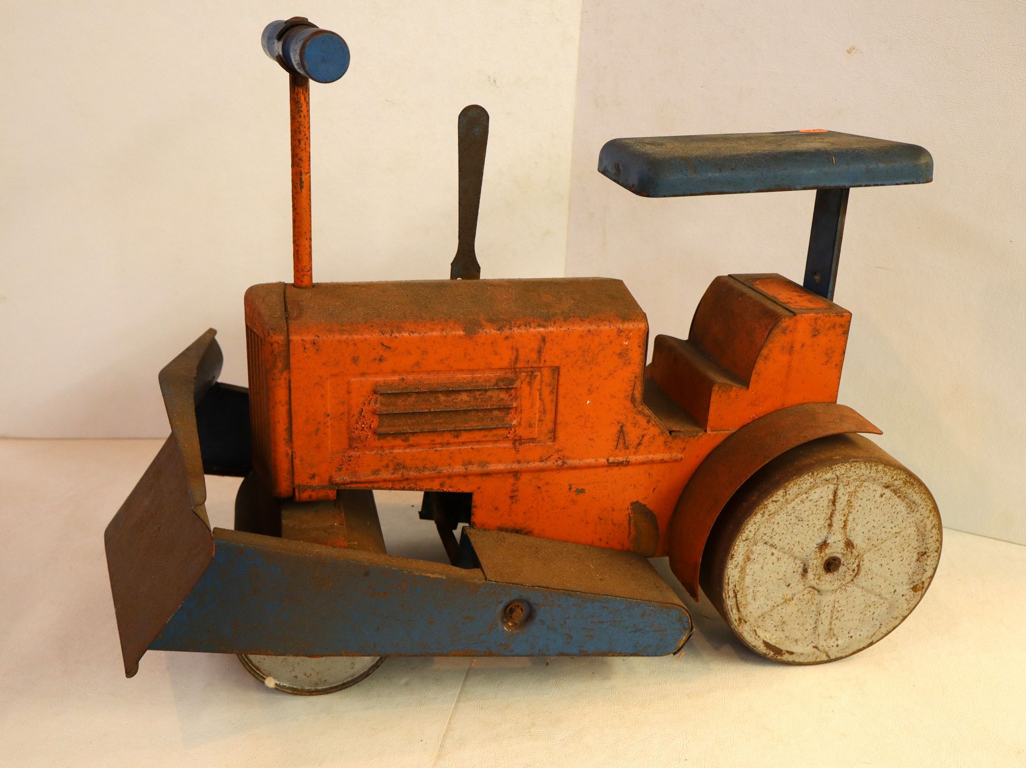 Vintage Buddy L Pressed Steel Ride On Bulldozer Toy