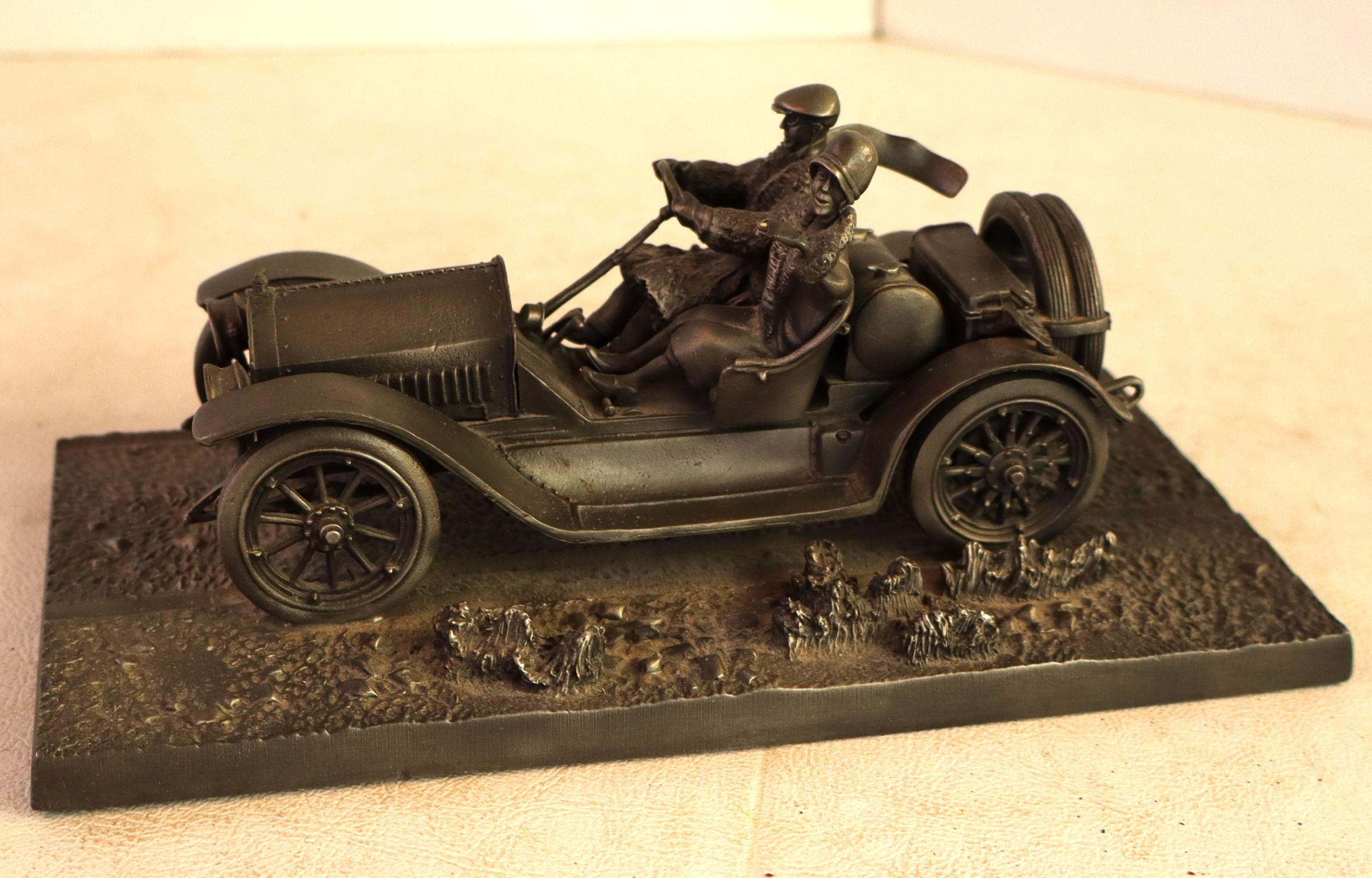 1976 Franklin Mint Pewter Stutz Bearcat Figurine