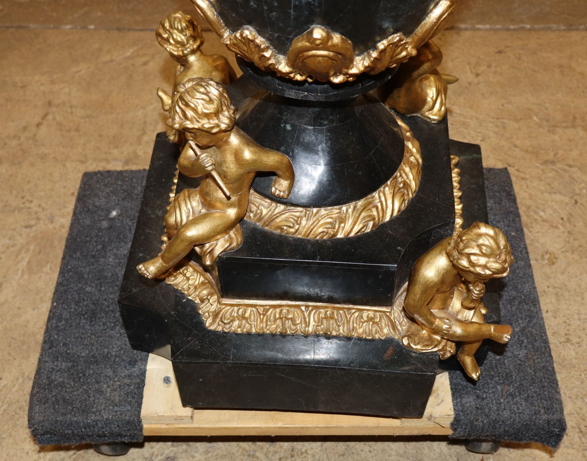 PR laminate marble urns manner Maitland Smith