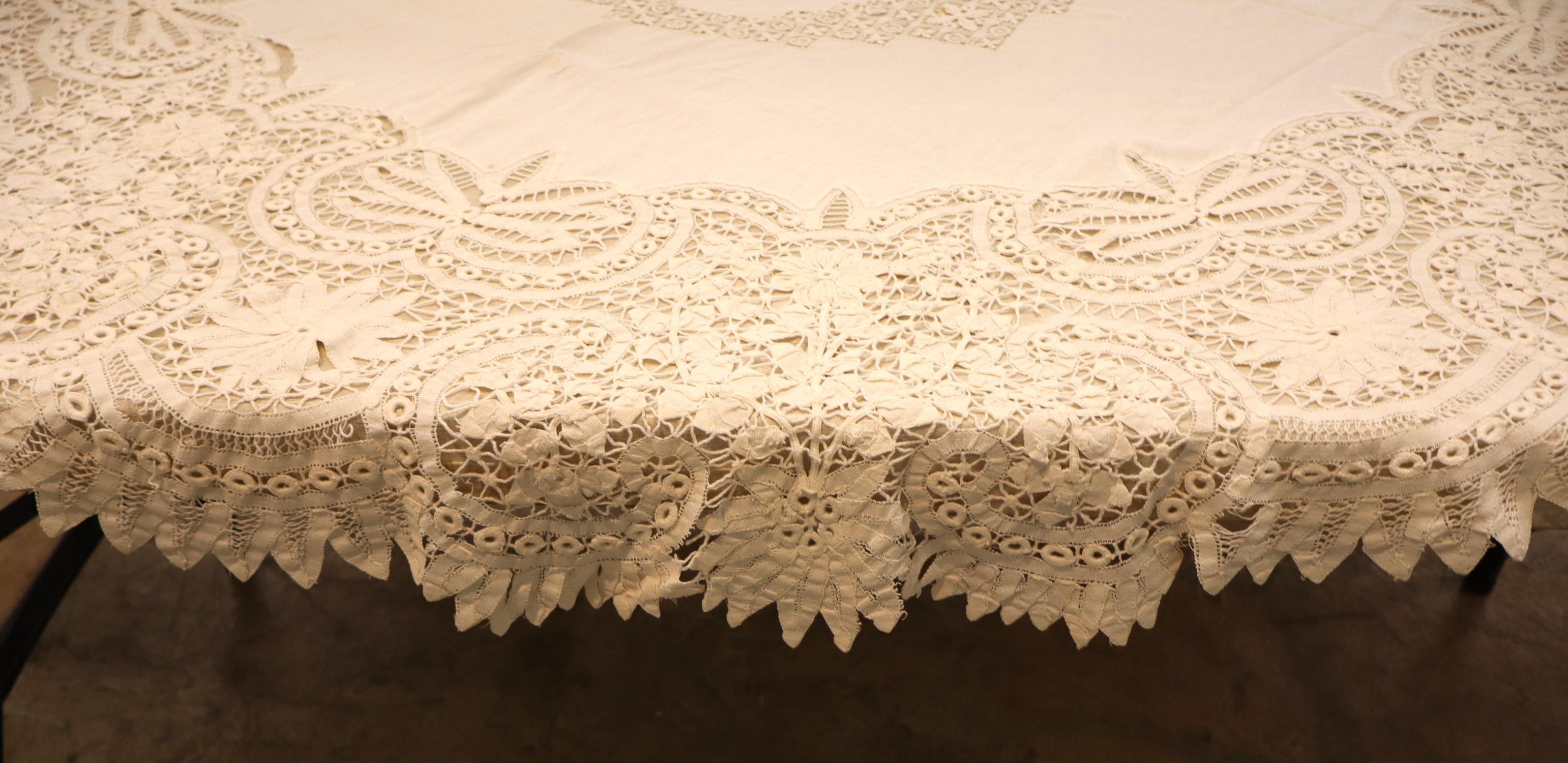Vintage laced linen tablecloth