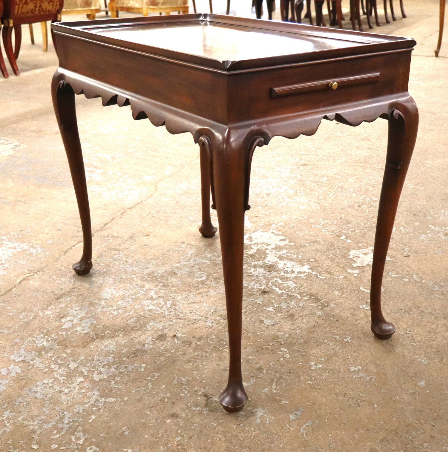 Henkel Harris Solid Mahogany Queen Anne Tea Table