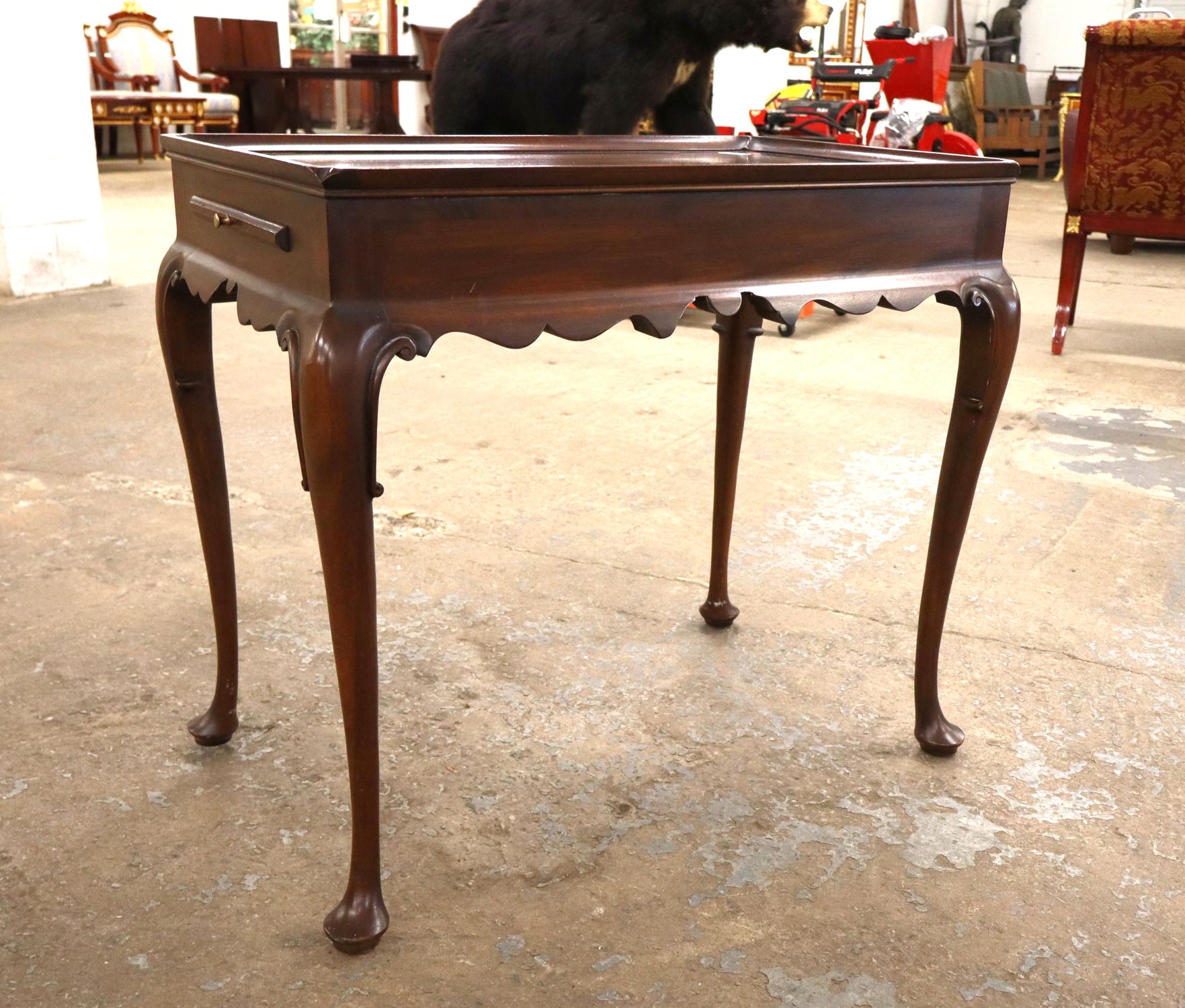 Henkel Harris Solid Mahogany Queen Anne Tea Table