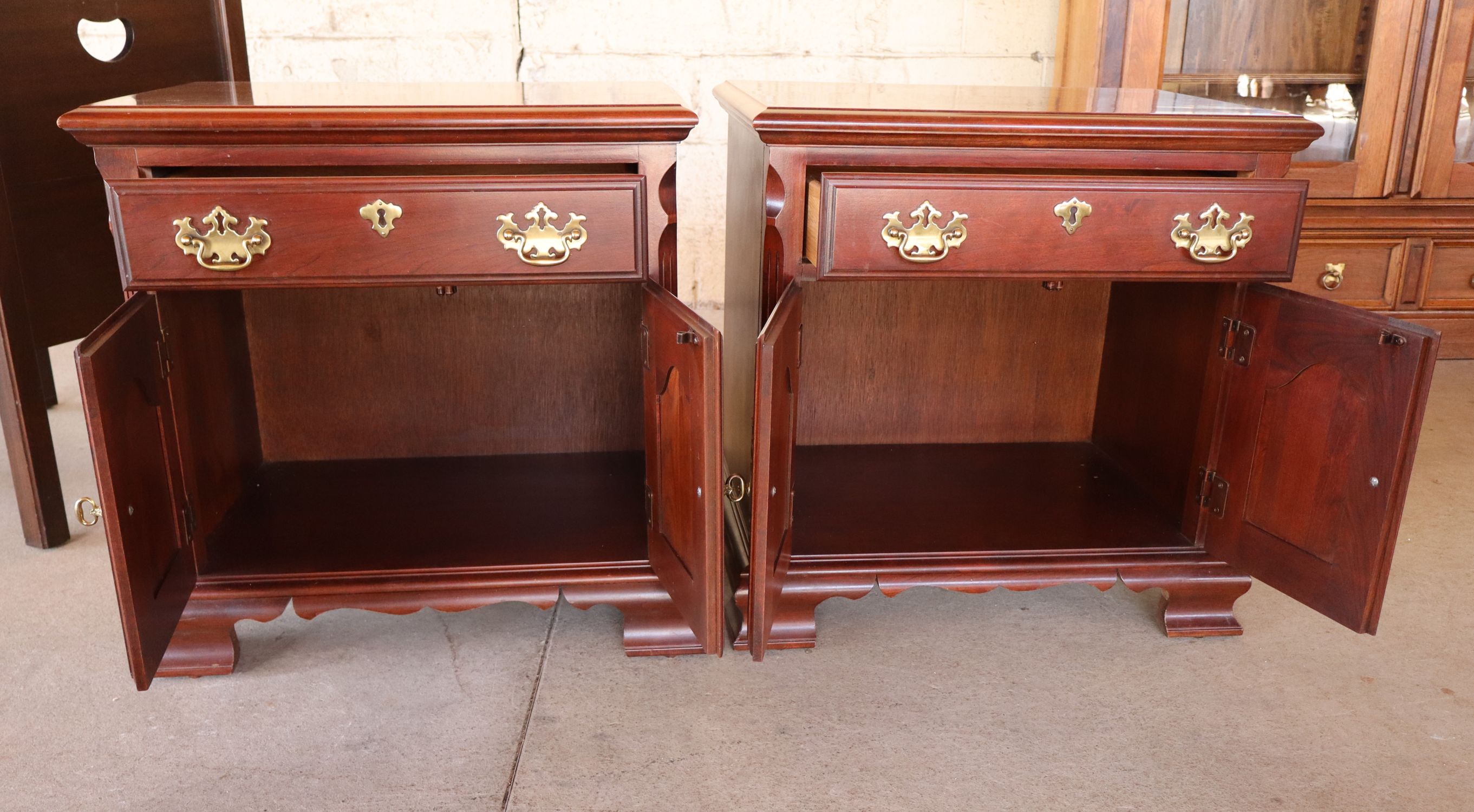 Pair PA House solid cherry 1-drwr 2-dr nightstands