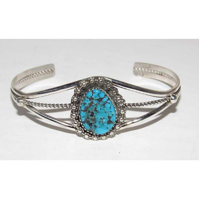 Navajo Kingman Turquoise Cuff Bracelet Sterling Silver Native Signed. Fab dainty classic Navajo 