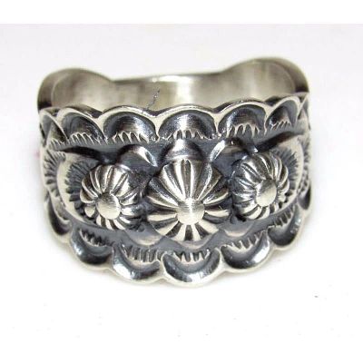 Navajo Band Ring Size 7 Sterling Silver Repousse Band Signed Bennie Ramone. Gorgeous Native 