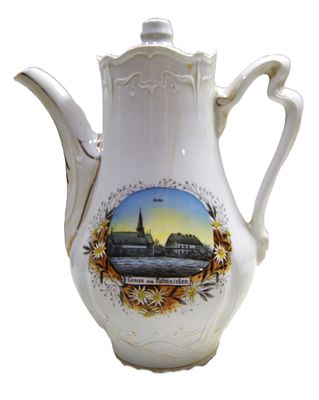 Кофейник " Привет из Пальмнике ". Фарфор. Первая половина 20 в. Крышка подобрана. Янта́рный (до 