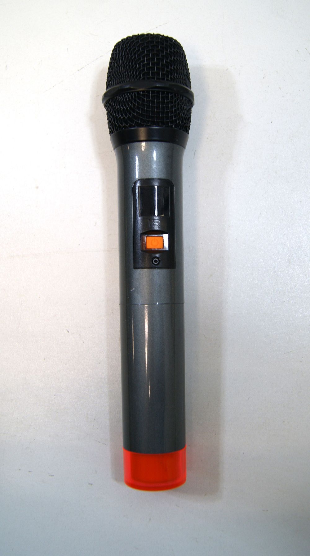 Микрофон для караоке. 1990-е гг.