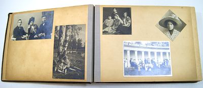 Фотоальбом семейный. С 1910-х до 1950-х годов.