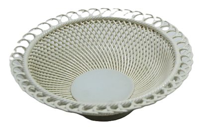 Сухарница " Сеточка ". Фарфор. Кировский завод. 1930-е гг.