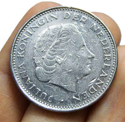 Монета 2,1/2 гульдена. Нидерланды. 1969 год.
