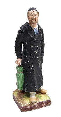 Статуэтка фарфоровая " Еврей с зонтиком ". Крашенный бисквит. Фабрика Гарднера, Россия. 19 в.