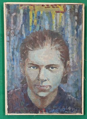 Портрет юноши. Холст, масло. Подпись ЮТ. Первая половина 20 в. Размер: 40х55 см.