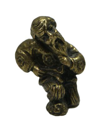 Скульптура-миниатюра бронзовая " Мужичек задумчивый ". Авторская работа. 1990-е гг.