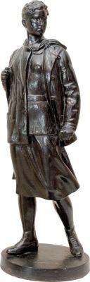 Манизер М.Г. - Зоя Космодемьянская. Год: 1976 г.Размер: h - 50 смТехника: Чугун