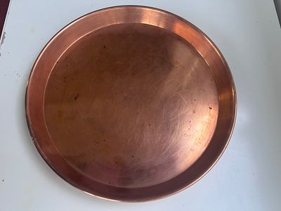 Solid heavy copper tray - approx 30cm diameter
