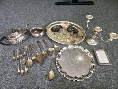 Collection of Silver-Plated Tableware & Decorative Items. Mixed collection of silver-plated 
