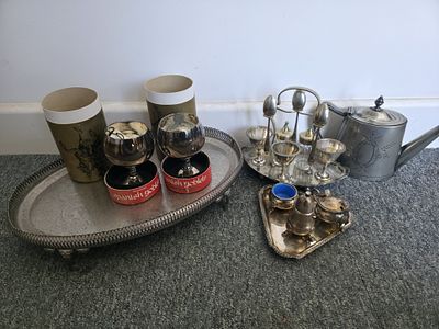 Collection of Silver Plate & Metalware. Collection of silver-plated wares and metalware 