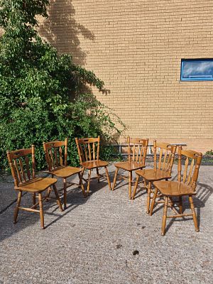 set of 6 Oak Dining Chairs
