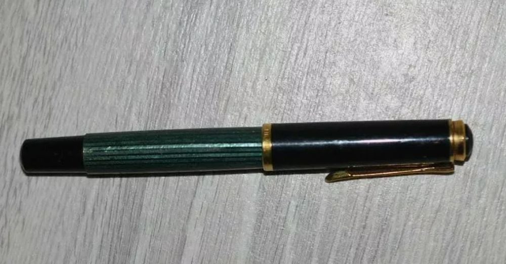 *RARE* Vintage "Pelikan " fountain pen GOLD 14K * 585
