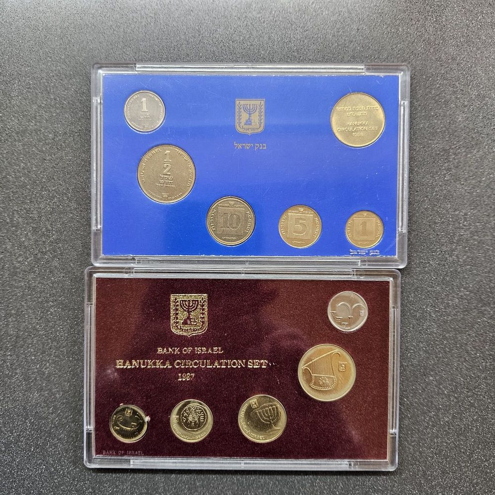 2 SETS ISRAEL COINS 1987,1988 "HANUKKA CIRCULATION SET" . 2 SETS ISRAEL COINS 1987,1988 "HANUKKA 