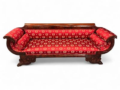 American Classical Carved Mahogany Sofa. Elegant early Classical sofa in rich figured mahogany 