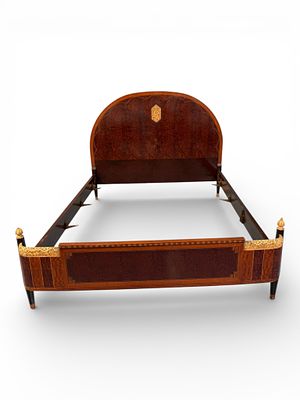Royal Furniture Co. Art Deco Burl Walnut Full Size Bed. A striking American Art Deco full size 
