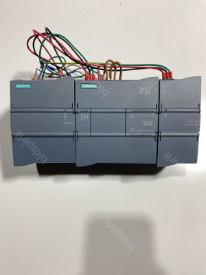 בקר SIEMENS S7-1200 .