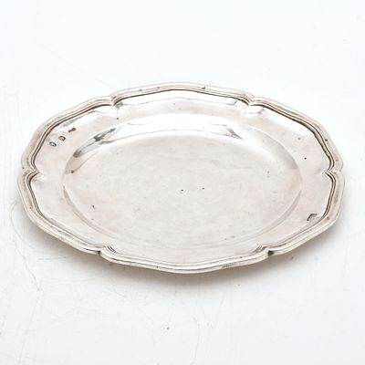 4. AFTER JENSEN MODELS, dish. Silver. With hallmarks. Slight wear and tear. 23 cm diam. 510 gr.
