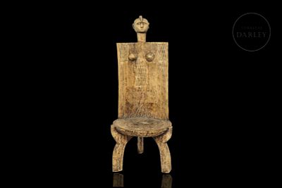 Liguru wooden throne, Africa, 20th century. Traditional African-origin chair crafted from carved 