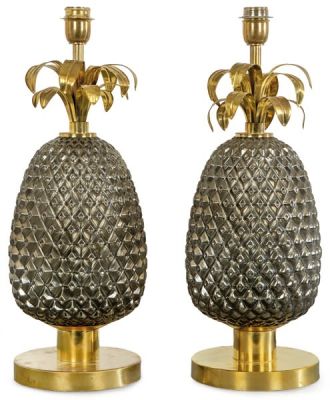 Pareja de l&aacute;mparas de sobremesa en forma de pi&ntilde;a en cristal dorado de Murano, con 