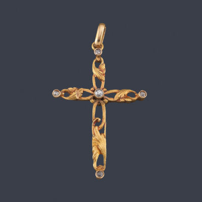 : Cruz con diamantes talla antigua de aprox. 0,08 ct en total realizada en montura de oro 