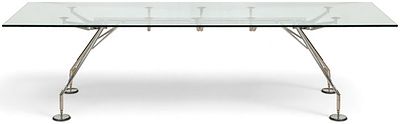 : Norman Foster (Reino Unido, 1935) para Tecno Mesa modelo Nomos. Norman Foster (Reino Unido 