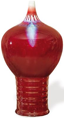 : Gran jarr&oacute;n de gres porcel&aacute;nico con vidriado Sangre de Toro flambeado, China S. XX. Gran 