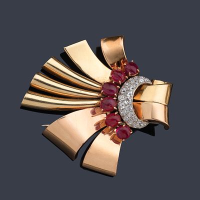 : Broche retro con rub&iacute;es y brillantes con certificado. Broche retro en oro rosa de 18 K con 