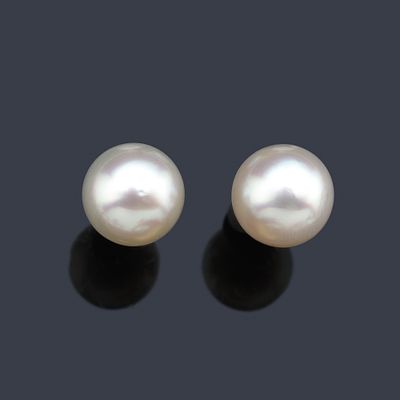 : Pendientes cortos con pareja de perlas australianas de aprox. 12,00 mm y 11,42 mm. Pendientes 