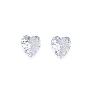 : Pareja de diamantes talla coraz&oacute;n de 0,72 ct y 0,76 ct respectivamente. Certificados IGE. Pare 