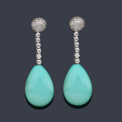 : Pendientes largos con brillantes de un peso total aprox. 1,00 ct y chupones de turquesas. Pend 