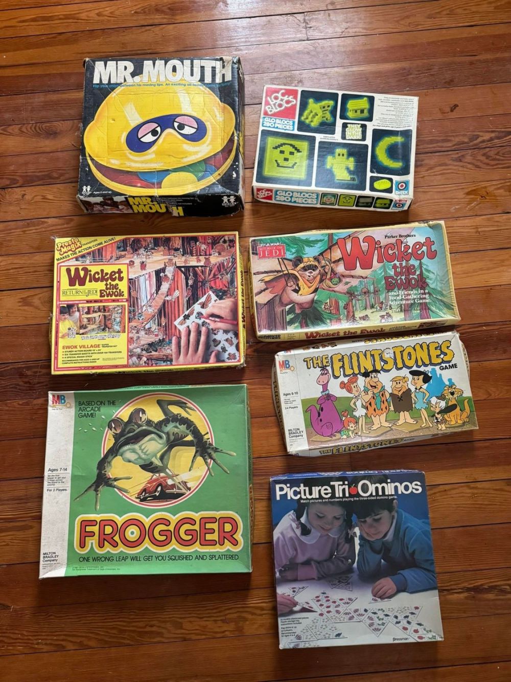 Lot 258: Vintage Children's Games